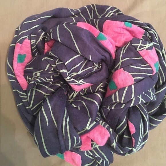 Fall Scarf   - Picture 3 of 3